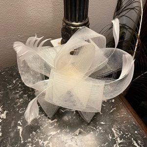 Chic Ivory Organza Hair Fascinator Hat w/Feathers for Bride, Church or Derby